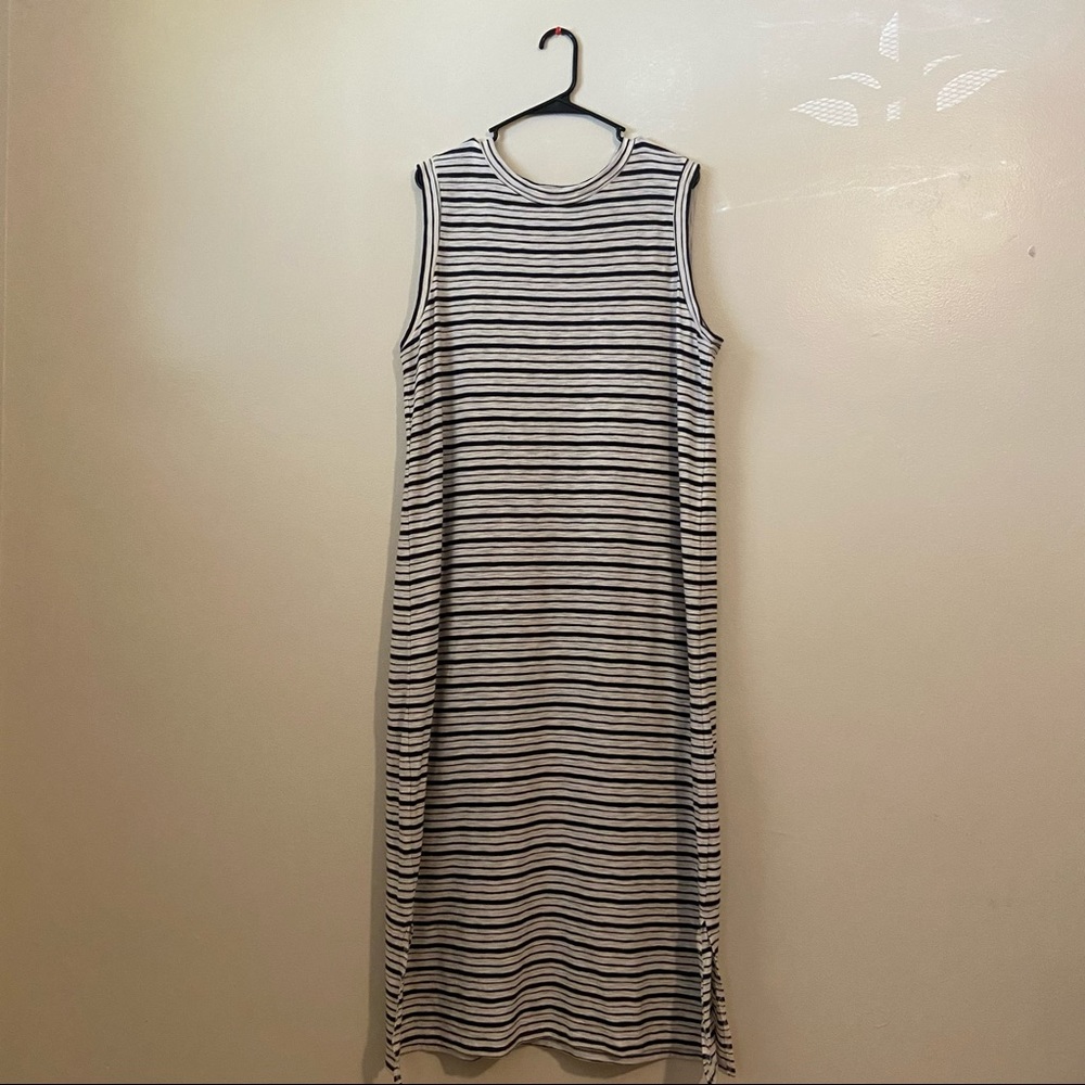 Universal Thread Sleeveless Striped Dress